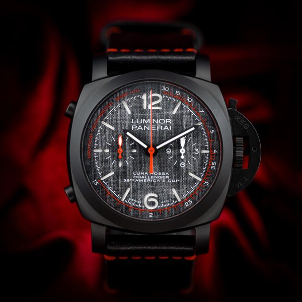 Panerai Luminor Luna Rossa PAM01037